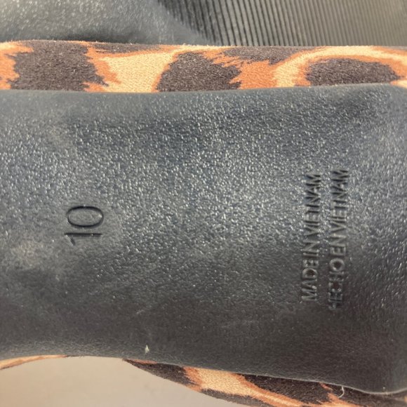 Old Navy cheetah print d'orsay pump heel 10 - Picture 9 of 9